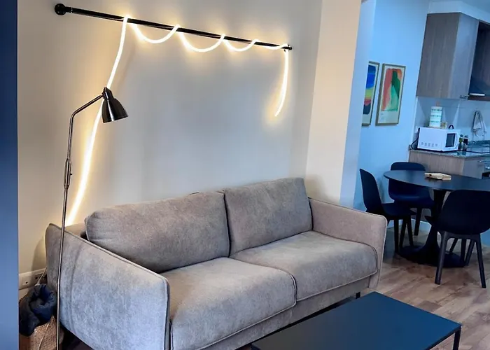 Lauda 2 오스피탈레트 데 요브레가트